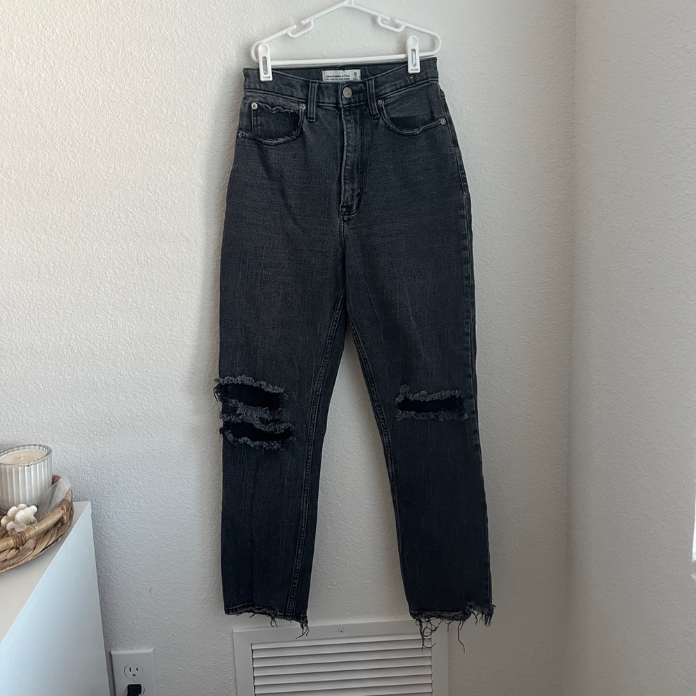 SOLD Abercrombie and Fitch Ultra High Rise Ankle Straight Jeans